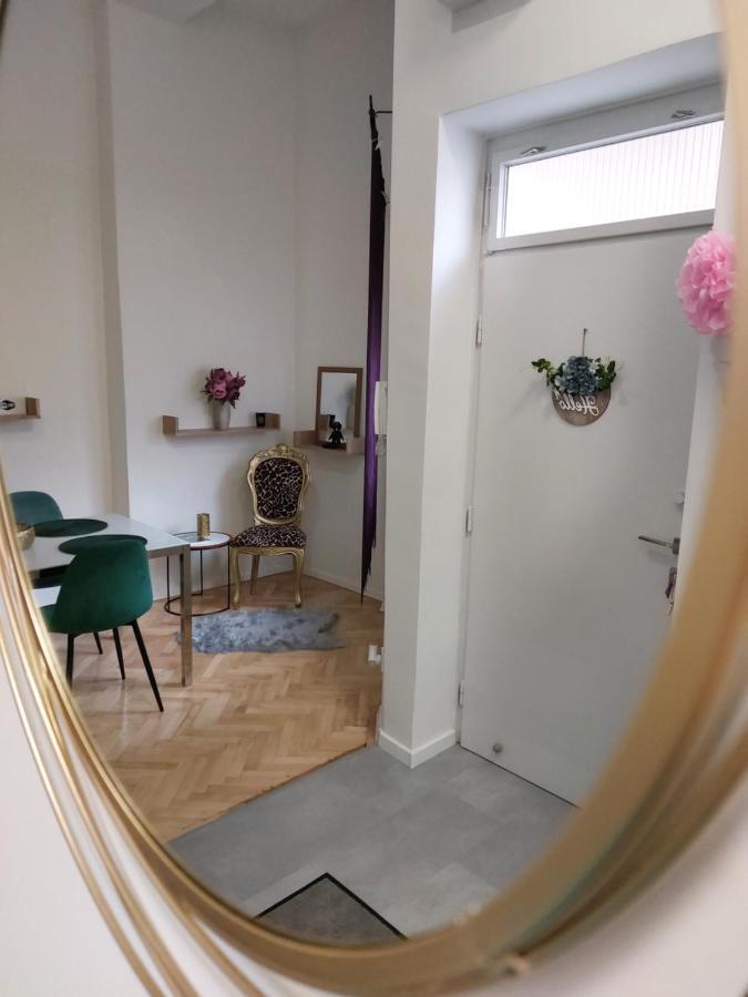 Fand Center Apartman Luxury Szeged Exteriör bild